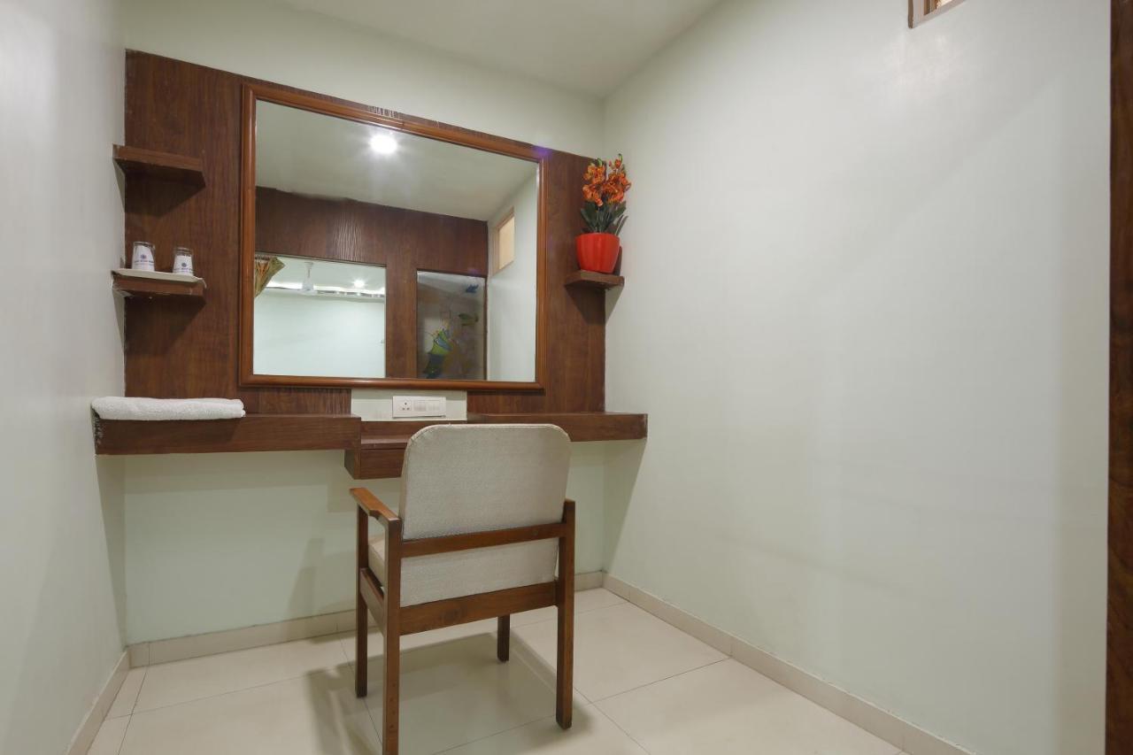 Hotel Good Night Ahmedabad Exterior foto