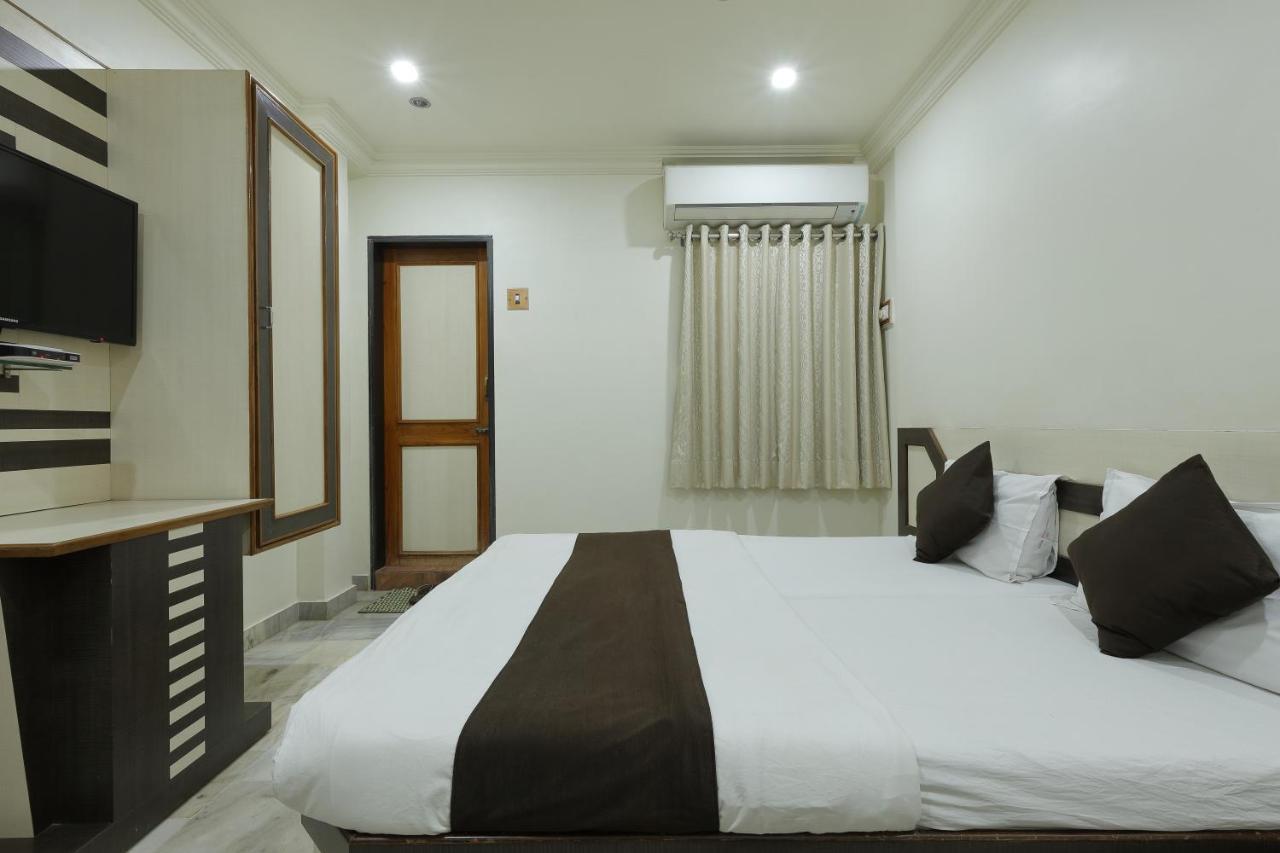 Hotel Good Night Ahmedabad Exterior foto